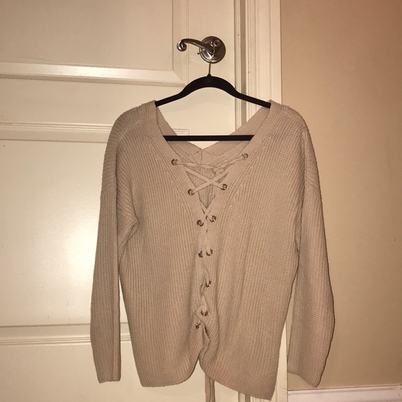 Boutique Sweater! - Picture 3 of 3